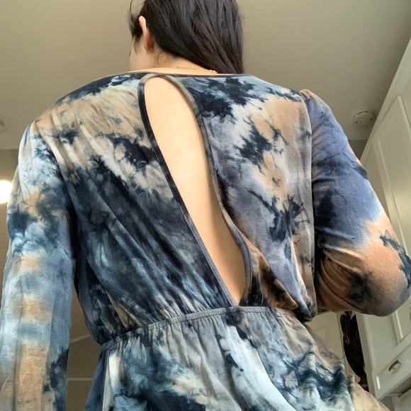 tie dye long sleeve romper - Picture 3 of 3